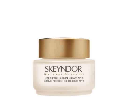 xdaily protection cream spf8.jpg.pagespeed.ic .9mNbYkXzIc